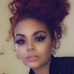 Meet your Posher, Aisha